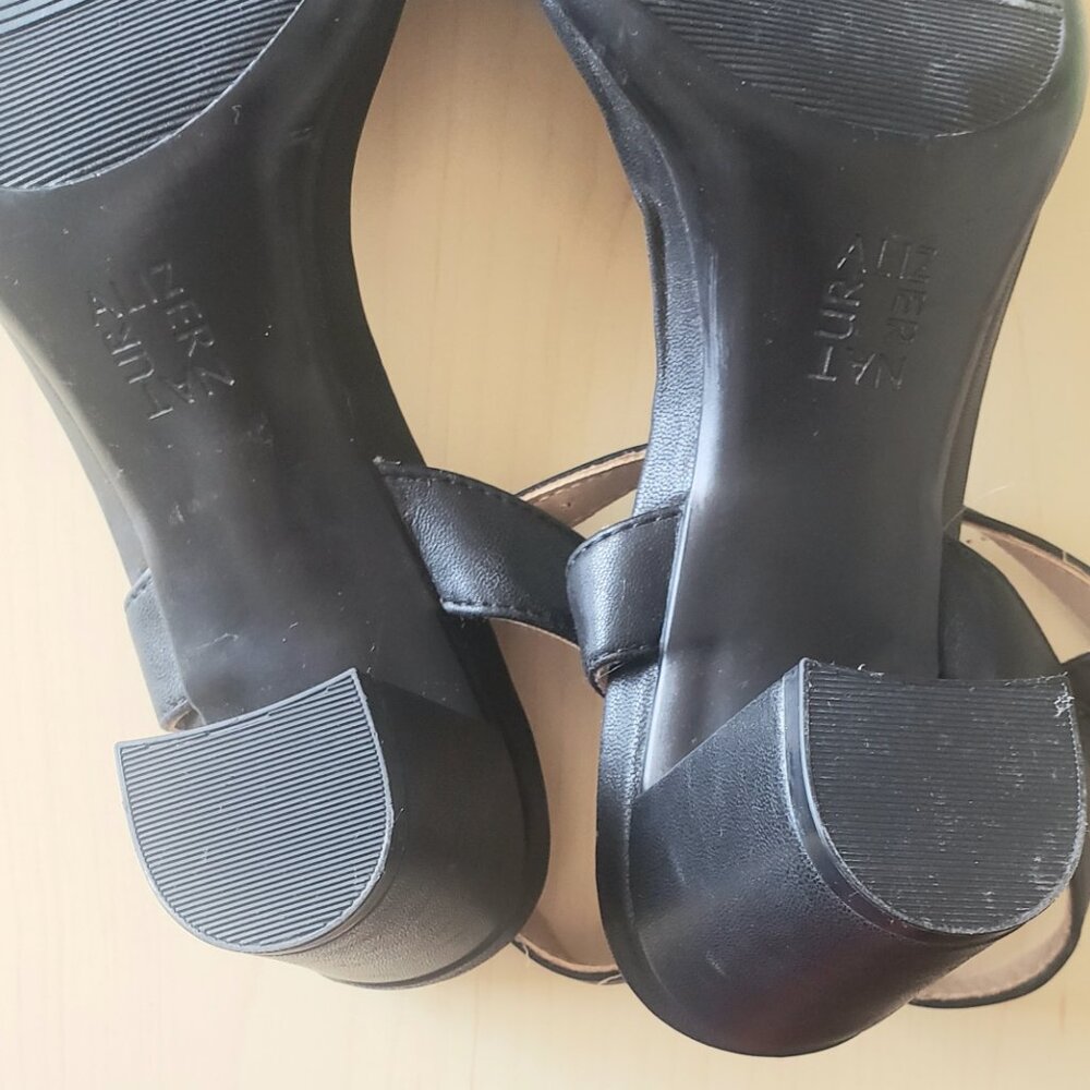 Naturalizer. Black Strap Bristol Sandals - Picture 4 of 6